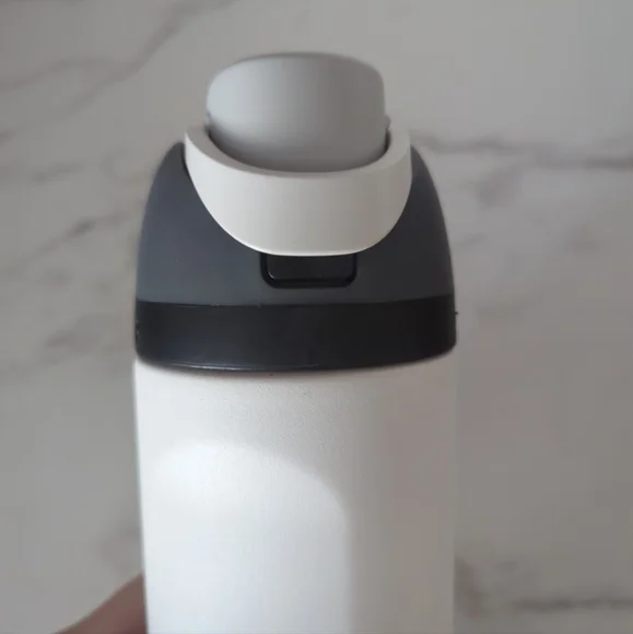 Owala 24oz FreeSip Stainless Steel Water Bottle - Sleek - Picture 2 of 7